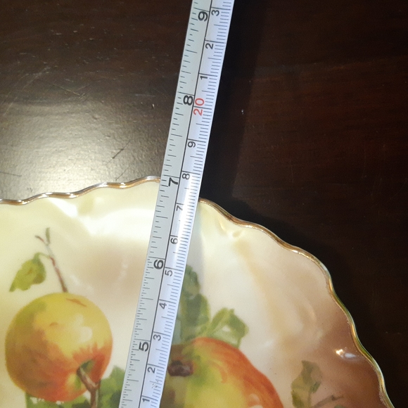 Apple Plate Decor - Picture 10 of 10